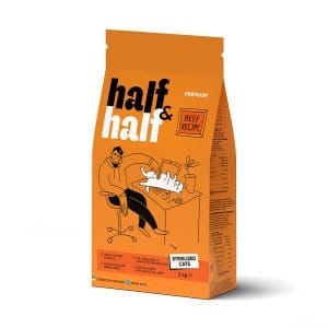 Корм сухий HalfHalf для стерилізованих котів із яловичиною 2 кг